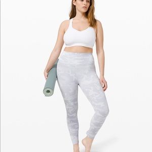 Lululemon Wunder Under 25”
